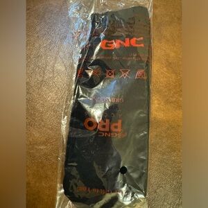 NWT GNC Pro grip socks.